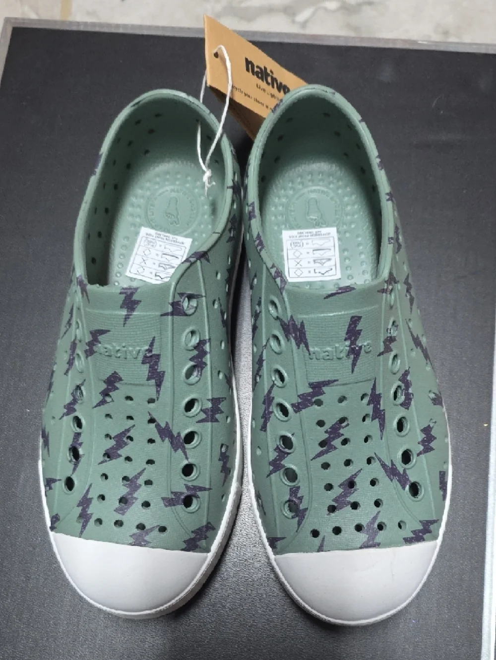Native Slip-On Sneakers in Sage Green with Black Lightning Motif - Picture 2 of 3